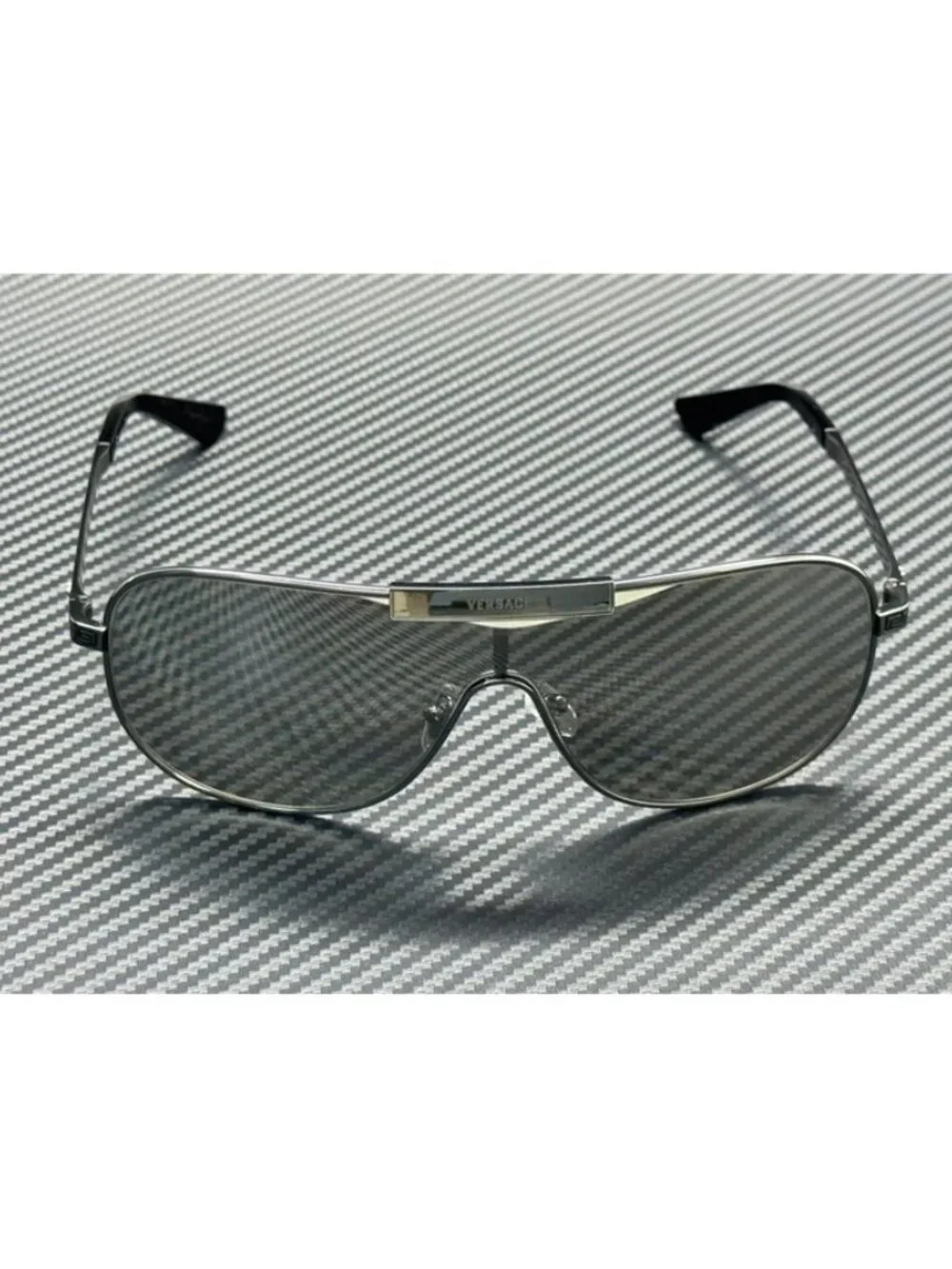 New Versace Men Gunmetal Sunglasses 70-20-140
